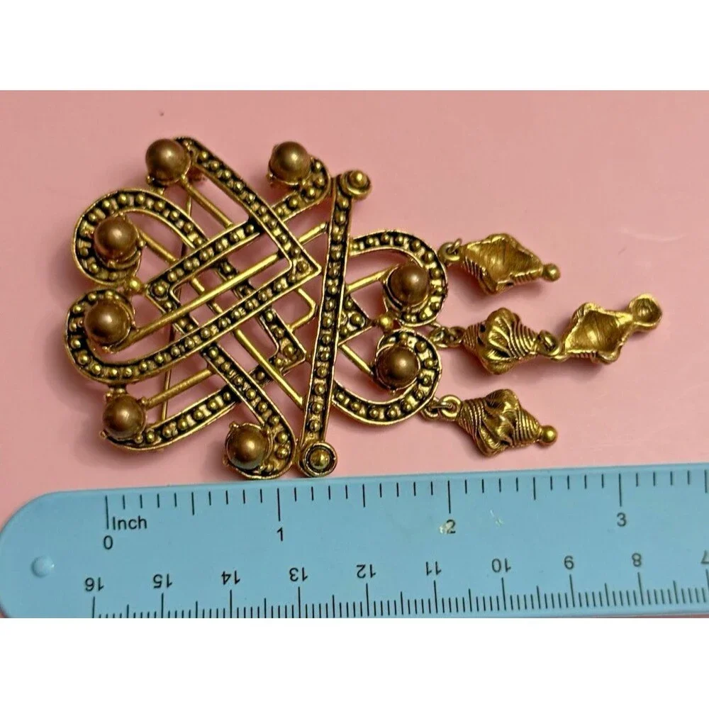 Florenza Vintage Gold Tone Dangle Brooch 3” Celtic Knot Heart Filigree Pin